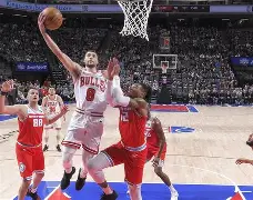 巴黎点球大战65热刺夺欧超杯