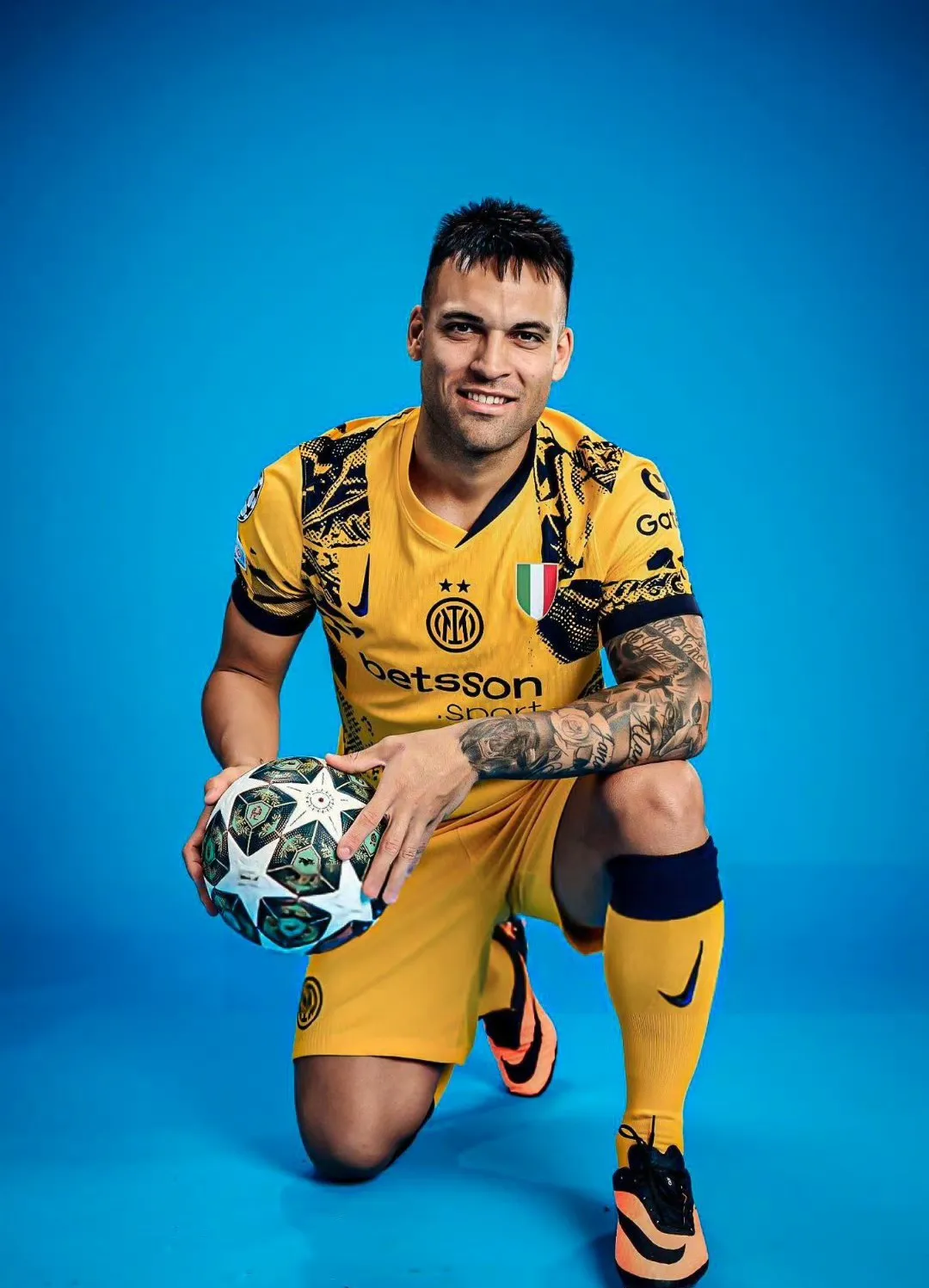 里程碑夜！国际米兰官宣签约，欧篮联赛后刷纪录，媒体盛赞，细节决定成败(国际米兰荣誉)