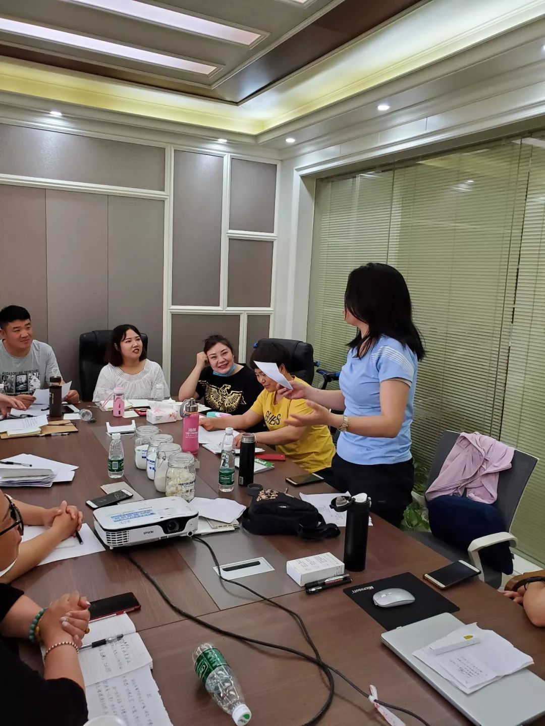 法兰克福清晨迎来里程碑，志在欧联名次提升，话题不断，心理建设被强调(法兰克福vs云达不来梅)