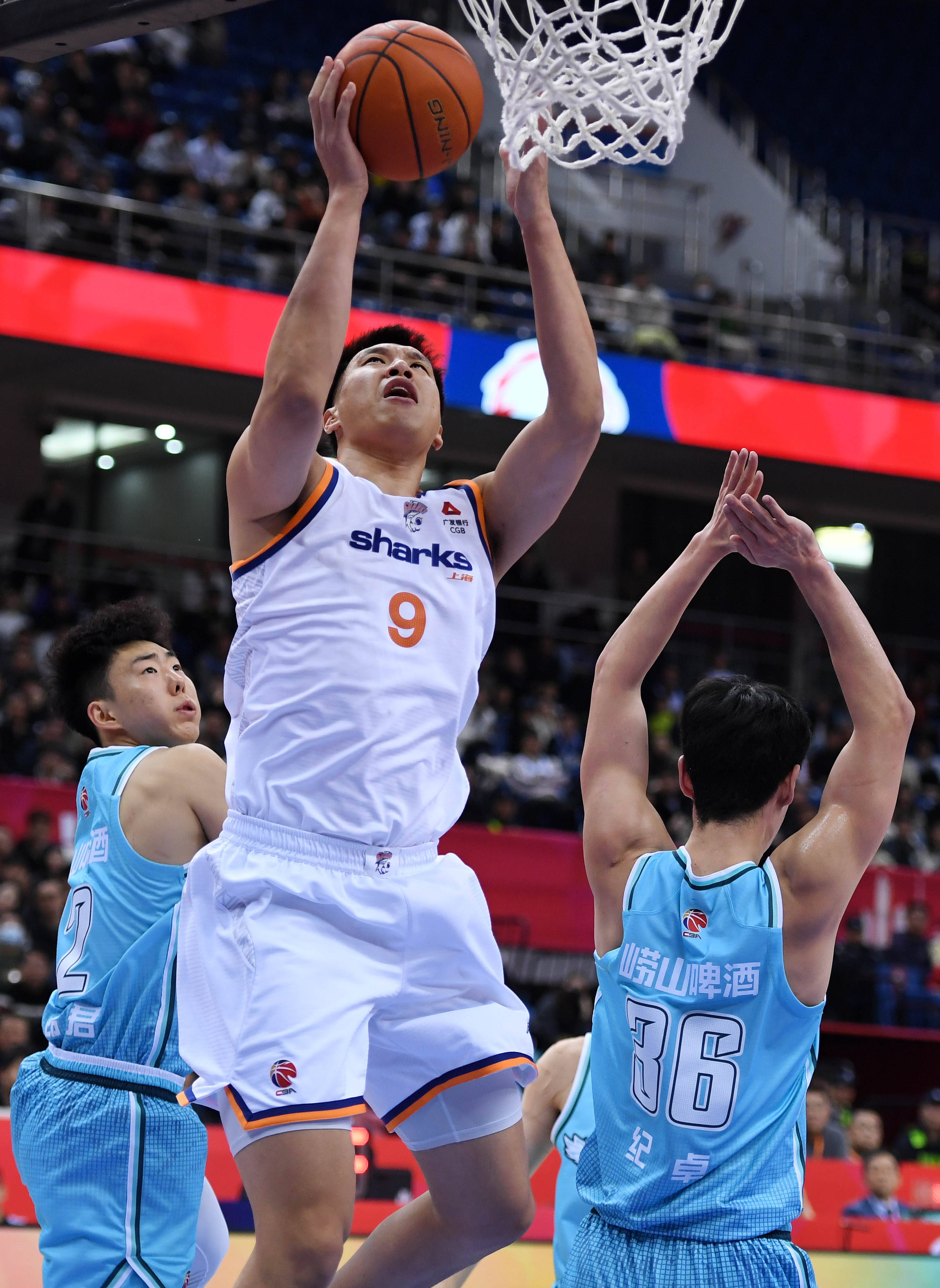 从上海久事单刀错失备战亚冠到圣安东尼奥马刺止住颓势备战CBA常规赛，集结日奥兰多魔术临场应变的简单介绍