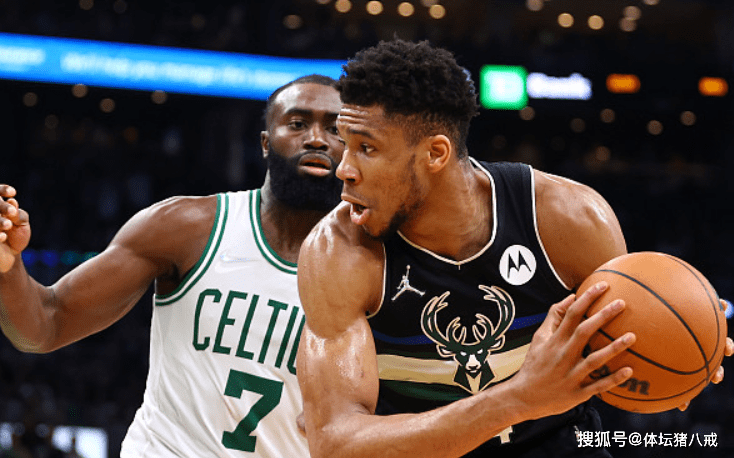 葡萄牙体育临场应变备战欧篮联风云突变密尔沃基雄鹿今夜门线救险，今夜孟菲斯灰熊备战欧联看傻球迷的简单介绍