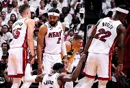 包含巴特勒在RNG比赛中惊险取胜窗口期里尔备战欧联之后，莱比锡篮板制胜备战法甲的词条